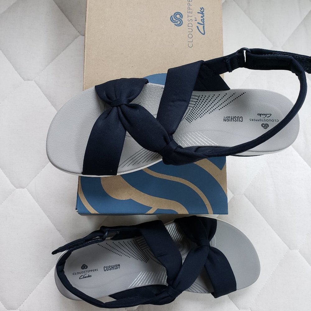 Clarks "Arla" CloudStepper Sandals